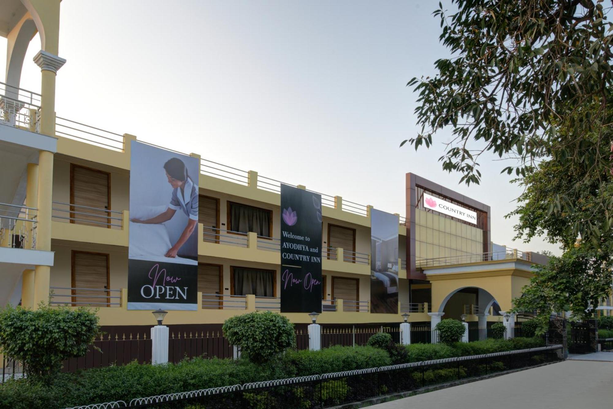 Country Inn Ayodhya - Opposite Airport Extérieur photo